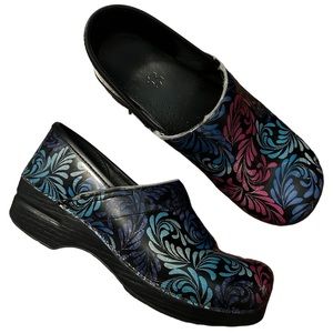 Dansko Pink Blue Print Clogs Size 41